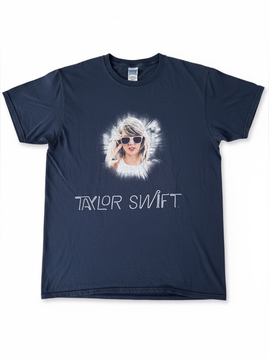 Taylor Swift Tops - Taylor Swift 1989 World Tour Official Concert Tee Navy Blue Size L